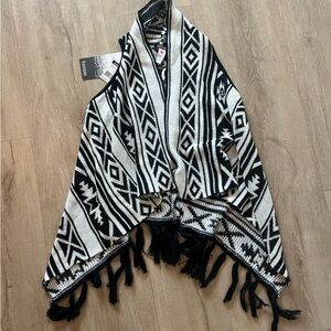 Kensie girls sweater vest boho size 4